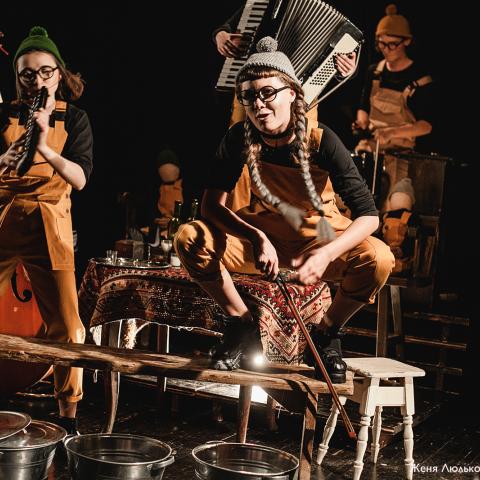 Teatr-Pralnia by Zhenya Lulko 1